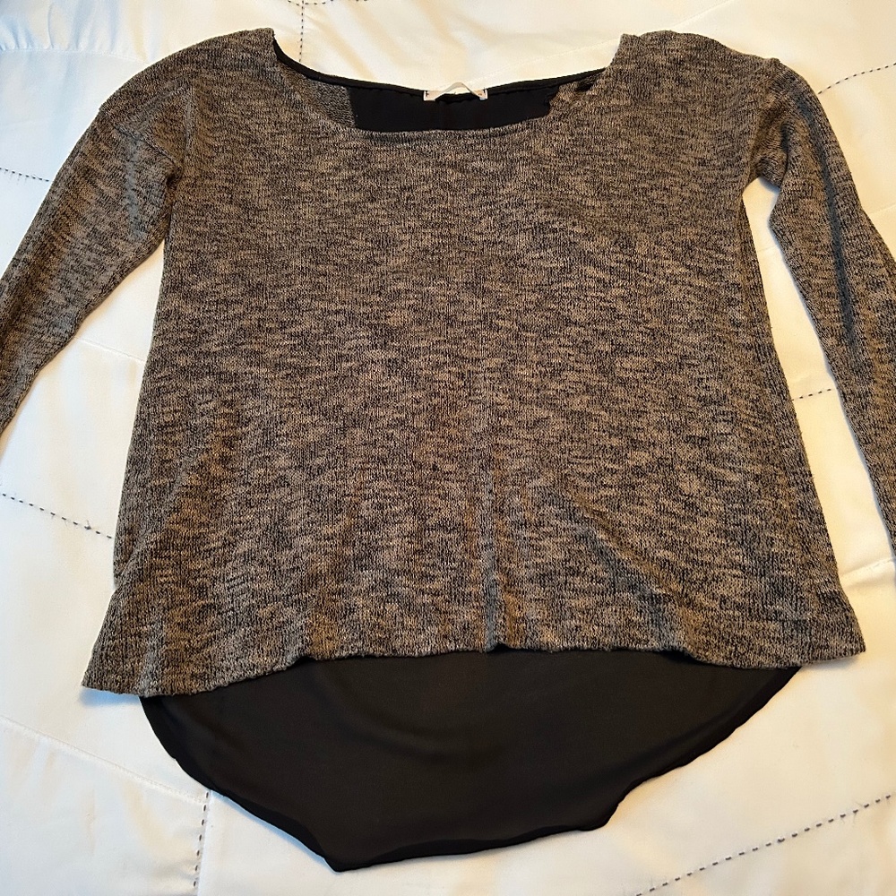 Long sleeve top